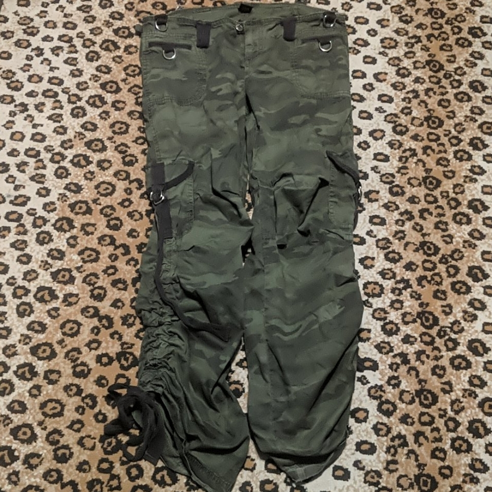 Hot Topic Camo Cargo Pants 7 Punk Vintage